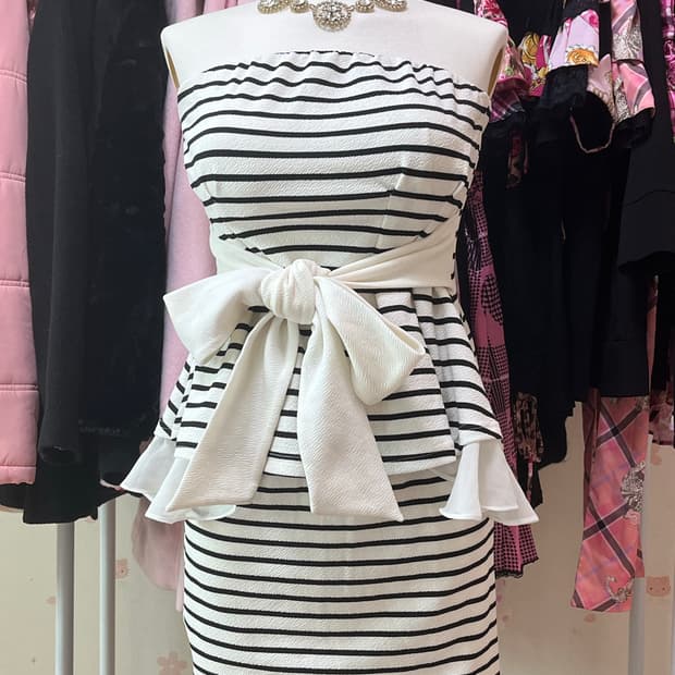갸루 리본 튜브탑 스트라이프 셋업