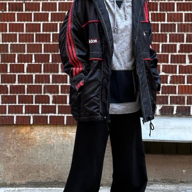 아디다스 바람막이 아베크롬비 후드 언발 펜츠 코디