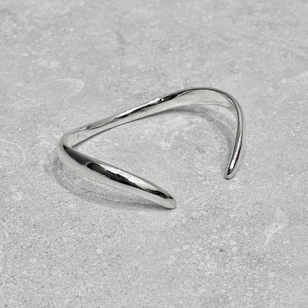 Oribell 커브드 925실버 오브제 오픈 뱅글 팔찌