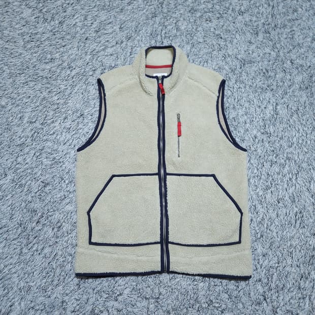 스튜디오톰보이) L 여자 뽀글이조끼 양털조끼 / 왕눈이샵