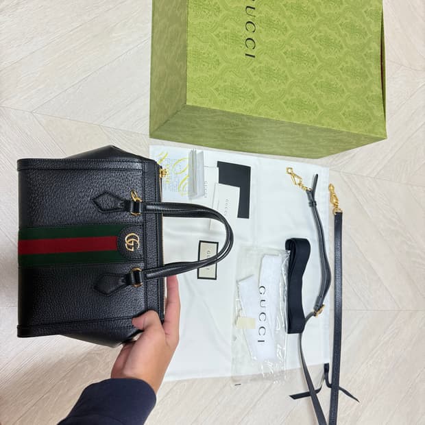 구찌 오피디아 GG 토트백 풀박스