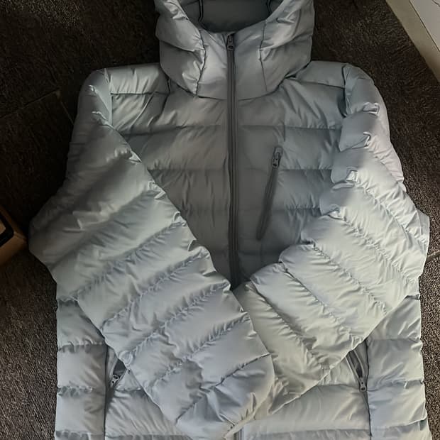 무신사 스탠다는 경량패딩 클라우디 블루 L