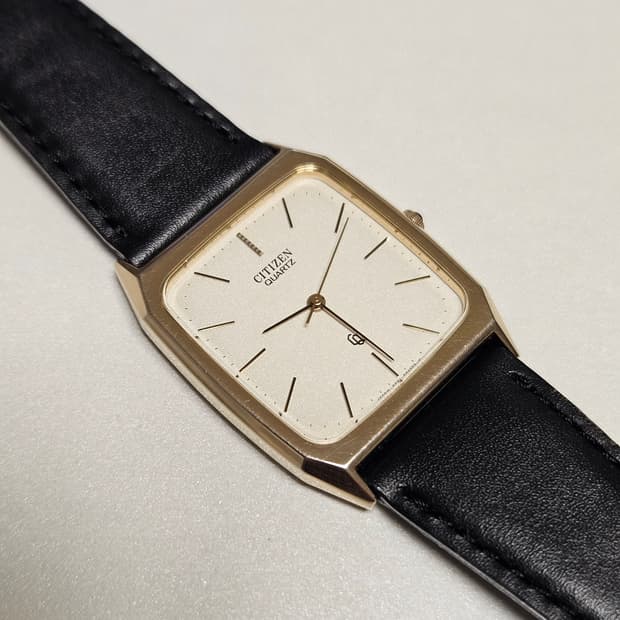 빈티지 시티즌 쿼츠 금장 가죽 시계