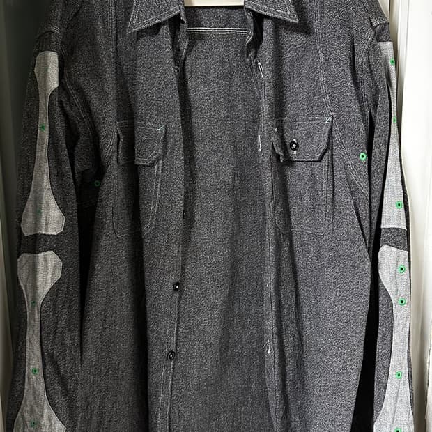 캐피탈 본 샴브레이 셔츠 차콜