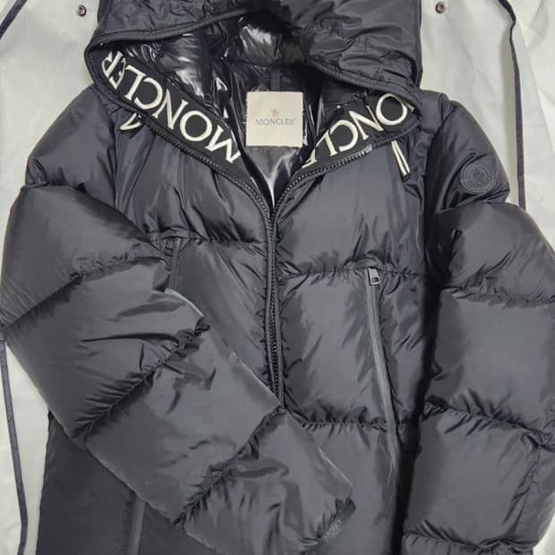 몽클레어 몽클라 2사이즈 패딩