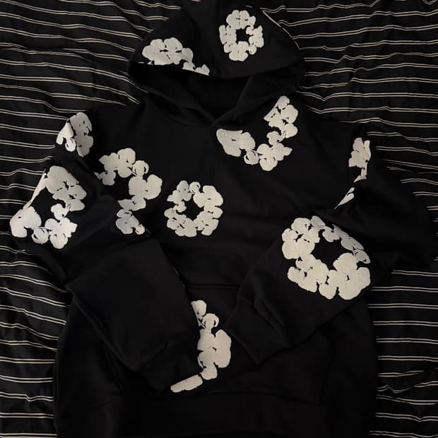 데님티어스 블랙 후드티