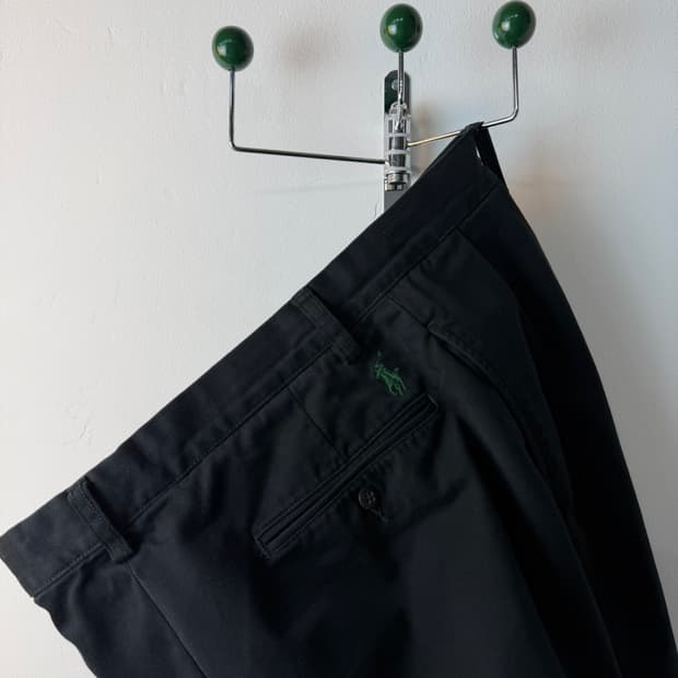 폴로 랄프로렌 투 턱 블랙 치노 팬츠 