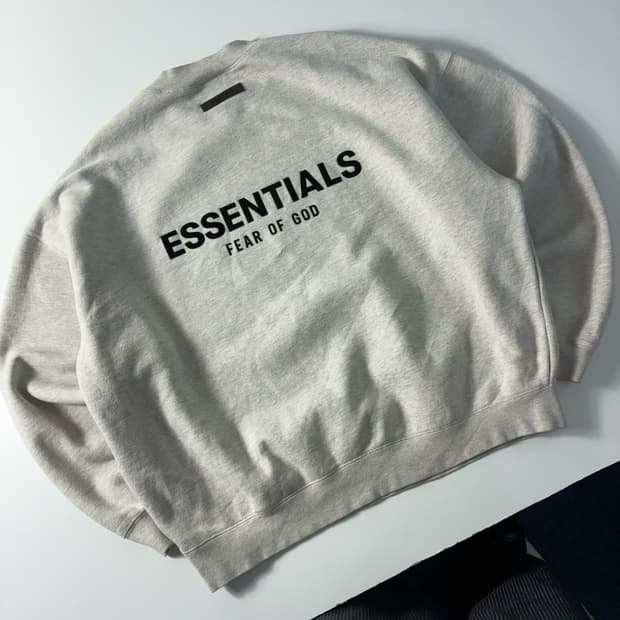 Essentials 에센셜스 피어오브갓 그레이 스펠아웃 맨투맨