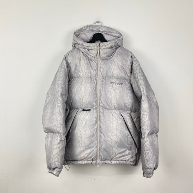 디스이즈네버댓 퍼텍스 DSN 후디드 다운 재킷 (S)