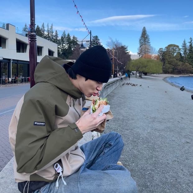 [변우석 착용] 메종 마르지엘라 4스티치 니트 비니