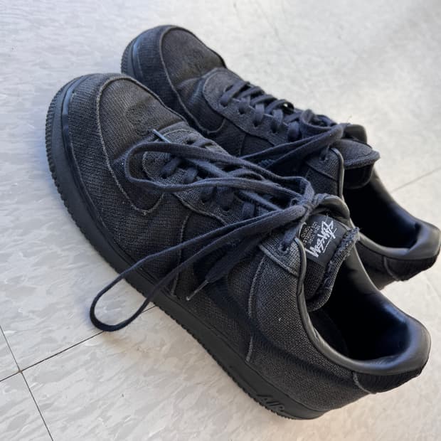 나이키 x 스투시 에어포스 로우 포실 블랙 295