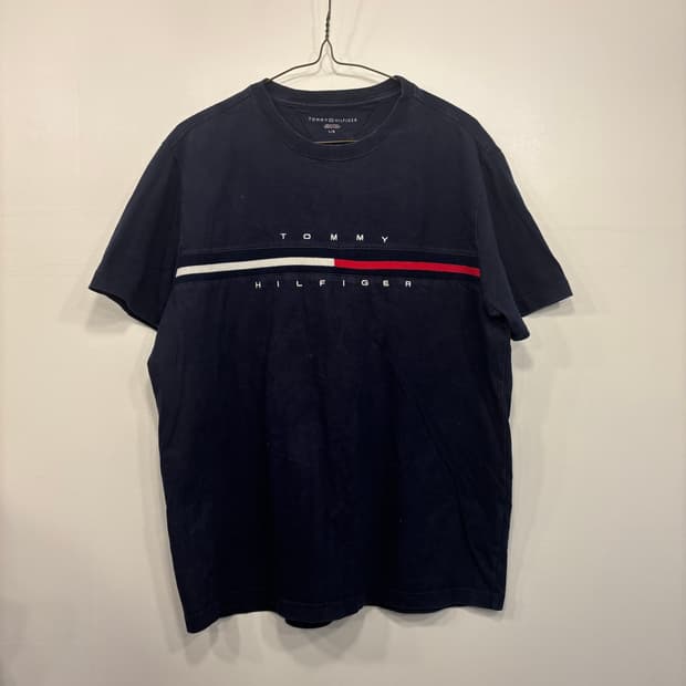 Tommy Hilfiger Flag Embroidery Logo Tee 