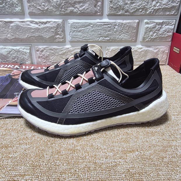 아디다스 x 스텔라맥카트니 [245mm]