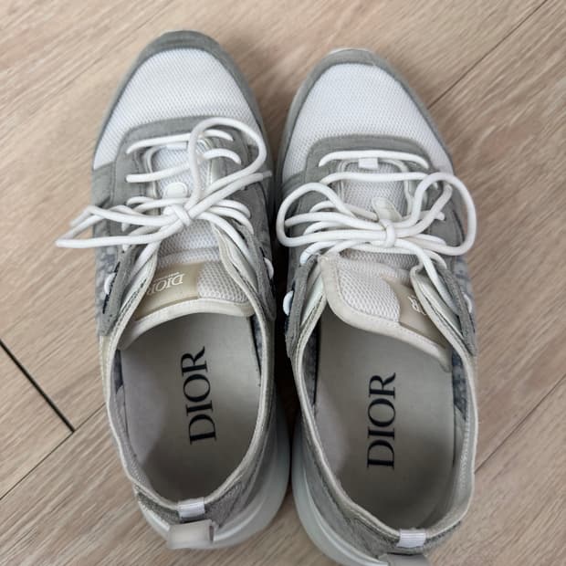 디올 B25 스니커즈