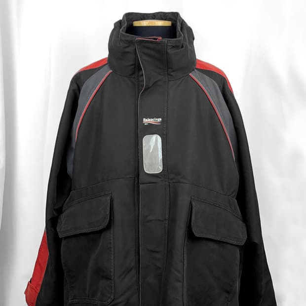 발렌시아가 웨이브로고 쉘파카 브레드 46