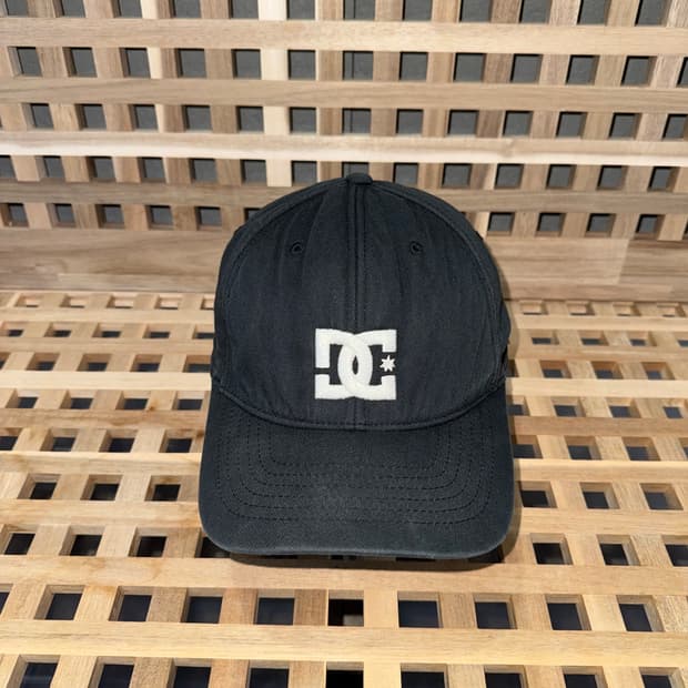 DC 슈즈 로고 캡