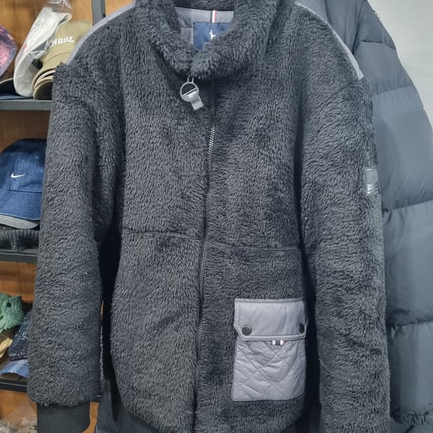 헤지스 골프 퀼팅 플리스 105size(가슴단면55) 상태좋음