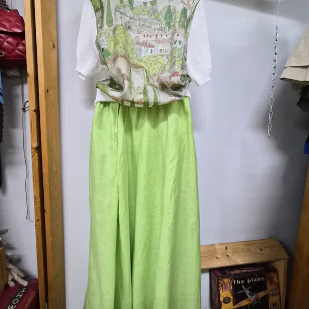 듀엘 린넨 수채화 여름니트. GALERIE VIE  린넨 스커트