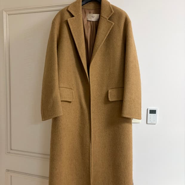 아치더 ARCH THE 핸드메이드 카멜 롱 코트