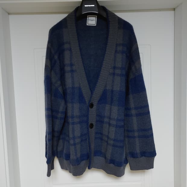 우영미 블루 체크 가디건 팝니다