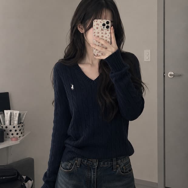 폴로 랄프로렌 브이넥 니트