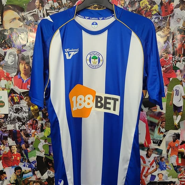 위건 09-10 조원희 유니폼