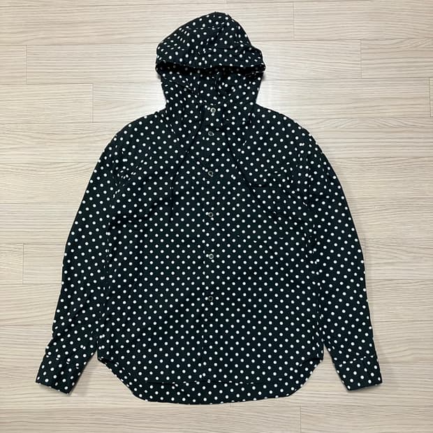 [Comme des Garcons] 블랙 도트 후드 셔츠