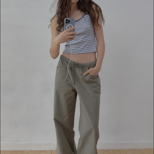 (새상품) 헤더먼트 코튼 팬츠 카키 worn cotton pants S