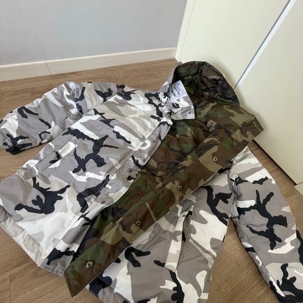 베트멍 카모 패딩
