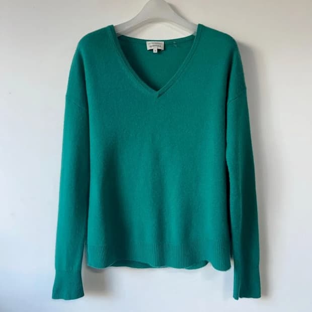 화이트워렌 캐시미어100 브이넥 니트