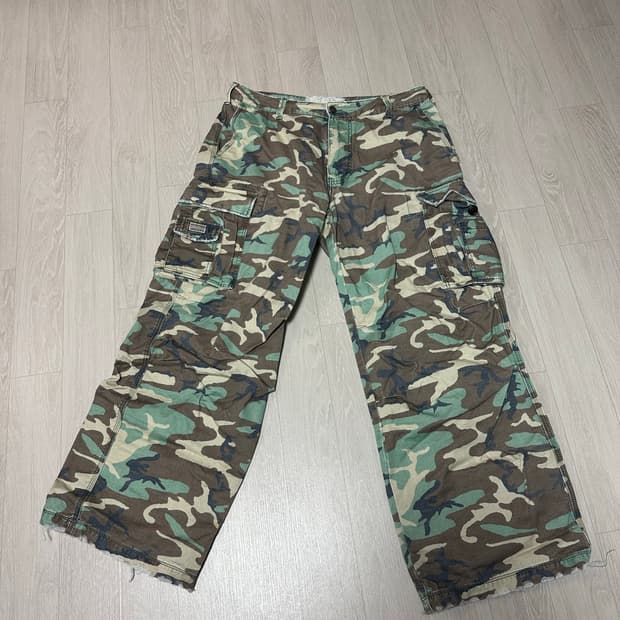 Erl 카모 카고팬츠 xl