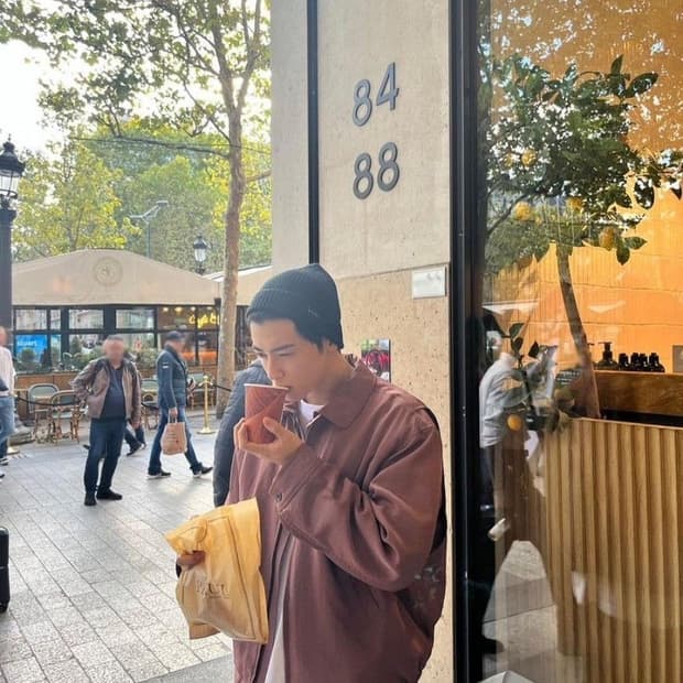 르메르 22FW 봄버 구합니다.