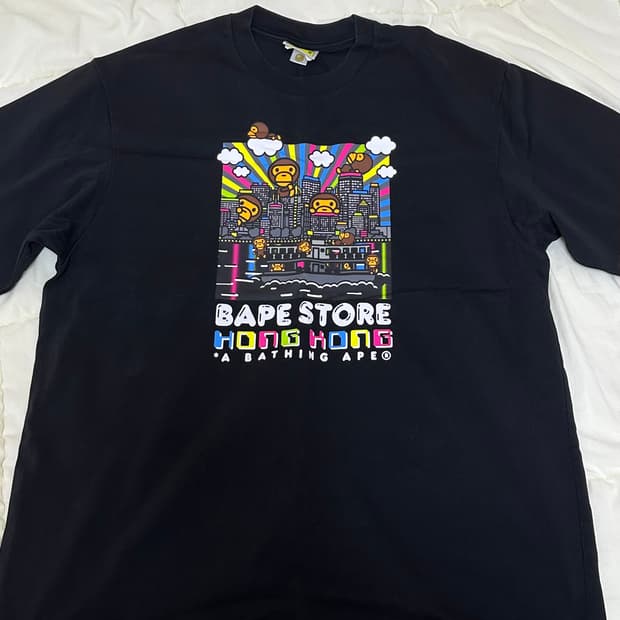 베이프 베이비마일로 홍콩 18주년 티셔츠