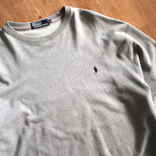 폴로 스웻셔츠