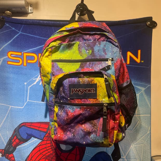 잔스포츠 스페이스 백팩