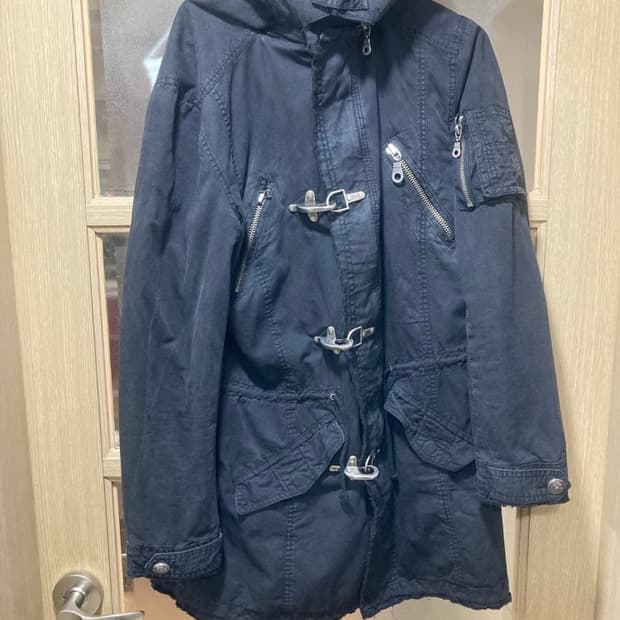 일괄판매, 12월이후 50만원(아우터바지3벌,반팔,시계,사코슈,신발)