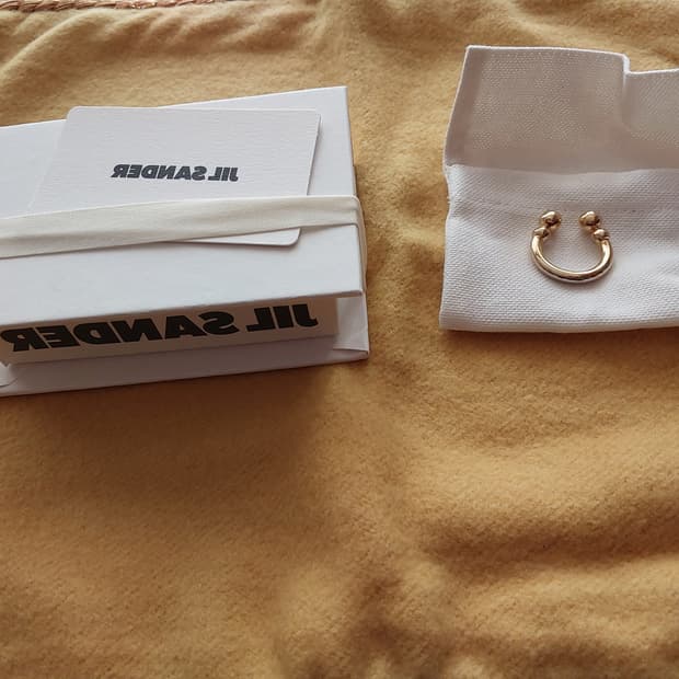 질샌더 오픈링 골드