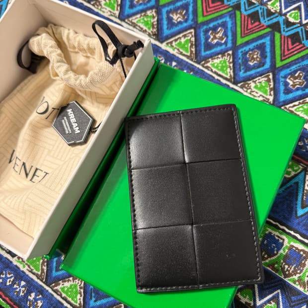 보테가 카드지갑