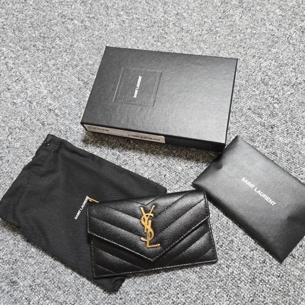 생로랑 모노그램 카드지갑 정품