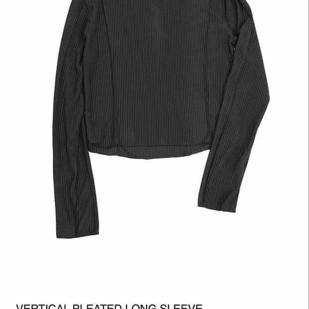 YYYY VERTICAL PLEATED LONG SLEEVE 롱슬리브
