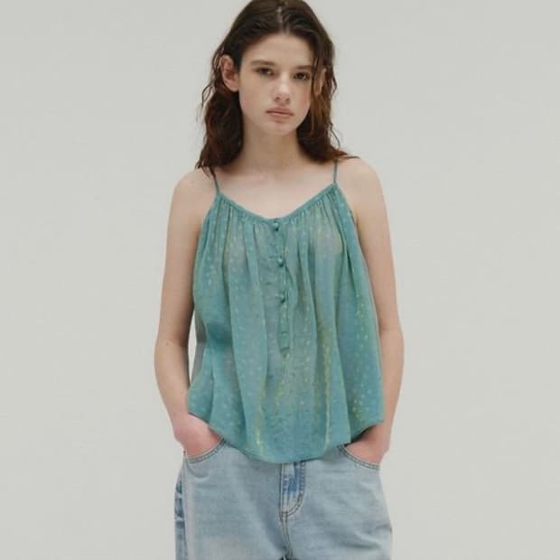 Two tone jacquard sleeveless top