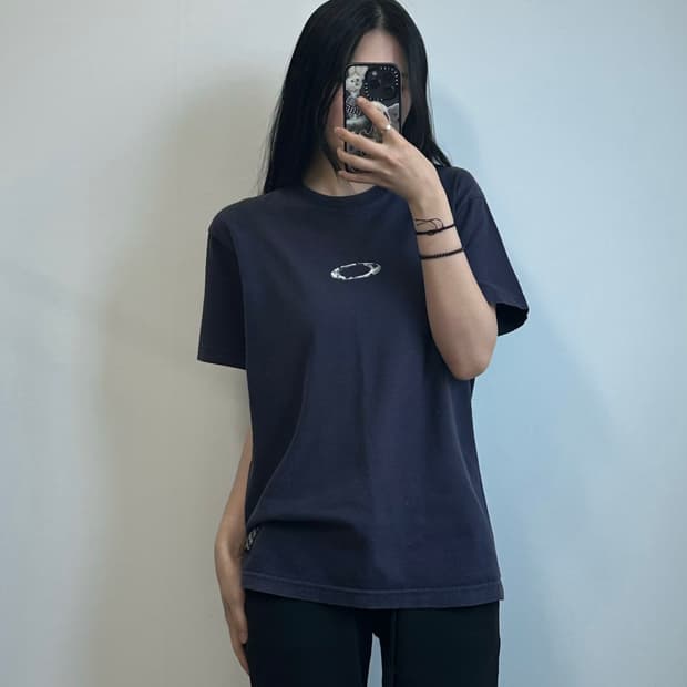 오클리 카모 빅로고 네이비 반팔 티셔츠 