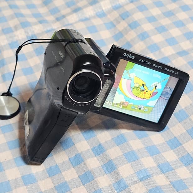 Sanyo Xacti CG6 디지털 캠코더