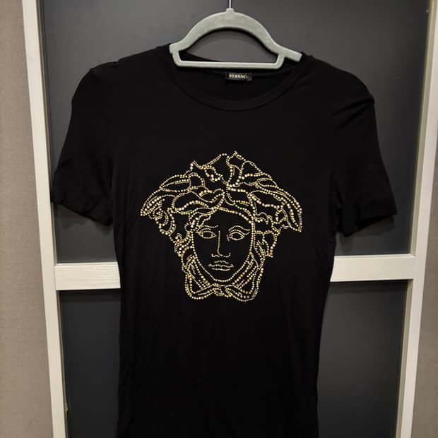 베르사체 반팔티