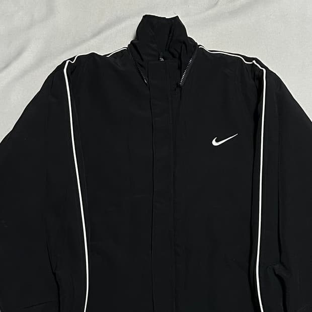 100 나이키 빅로고 블랙 점퍼