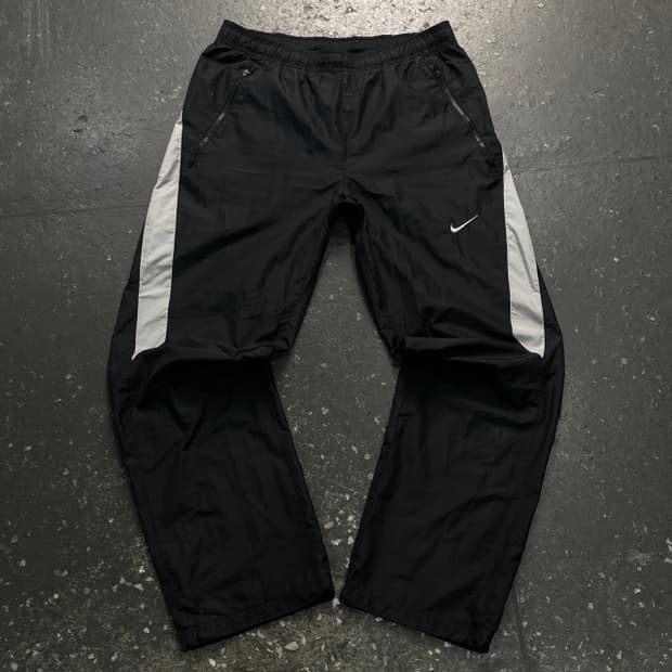 105 나이키 나일론 팬츠