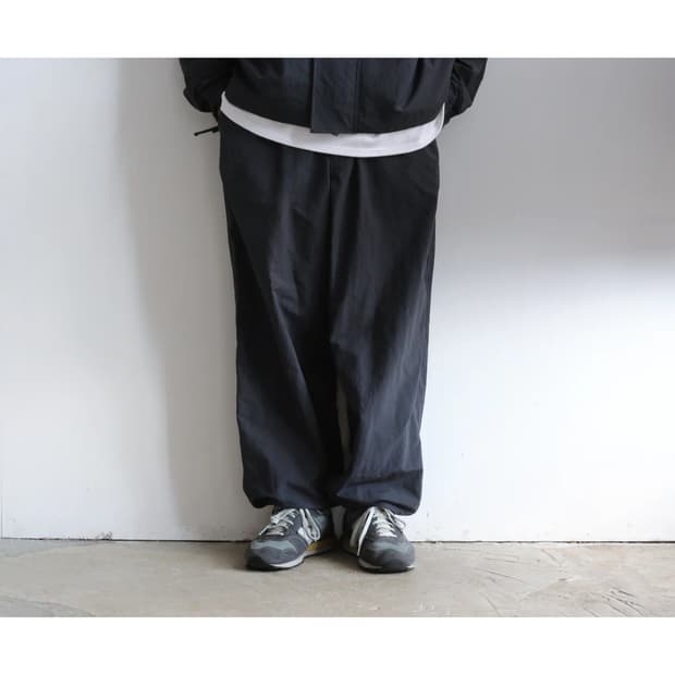 SOE Books Club Pants