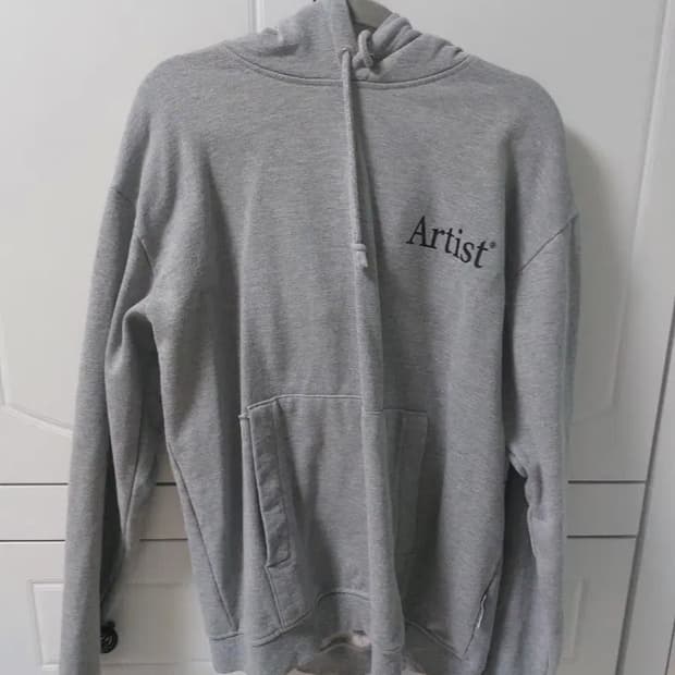 에이카 화이트 후드티