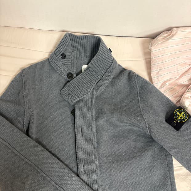 스톤아일랜드 가디건