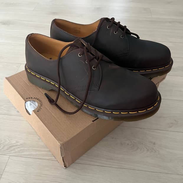 닥터마틴 1461 크레이지홀스 다크브라운 새상품280